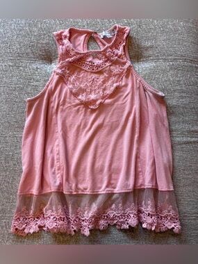iris Pink Lace-Trim Halo Neck Tank Top